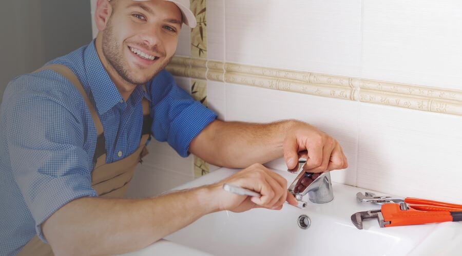 Professional clogged drains services in Mascot, TN